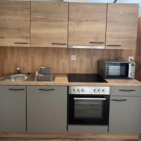 Pottery - Park View - For 5 Guests 公寓