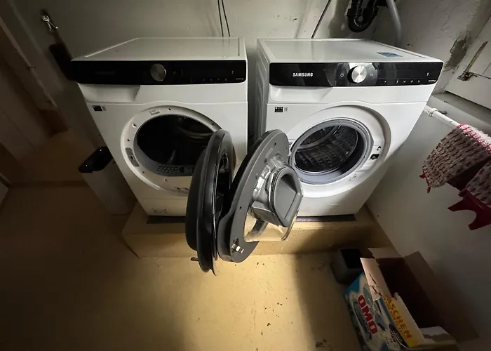 Pottery - Park View - For 5 Guests *