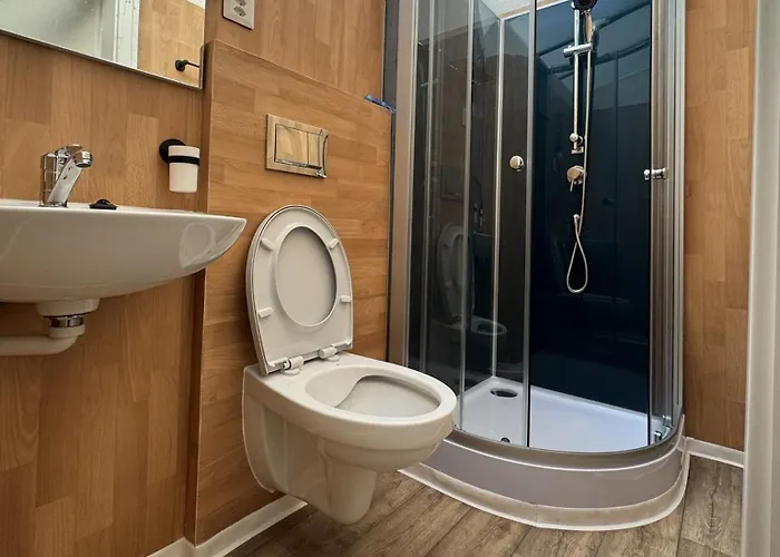 Апартаменты Pottery - Park View - For 5 Guests *